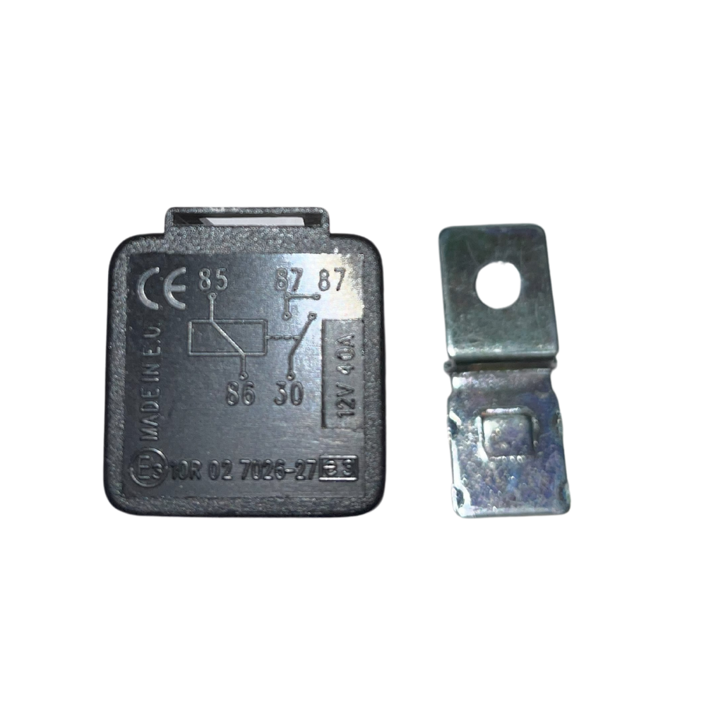 Relæ 12V 40A