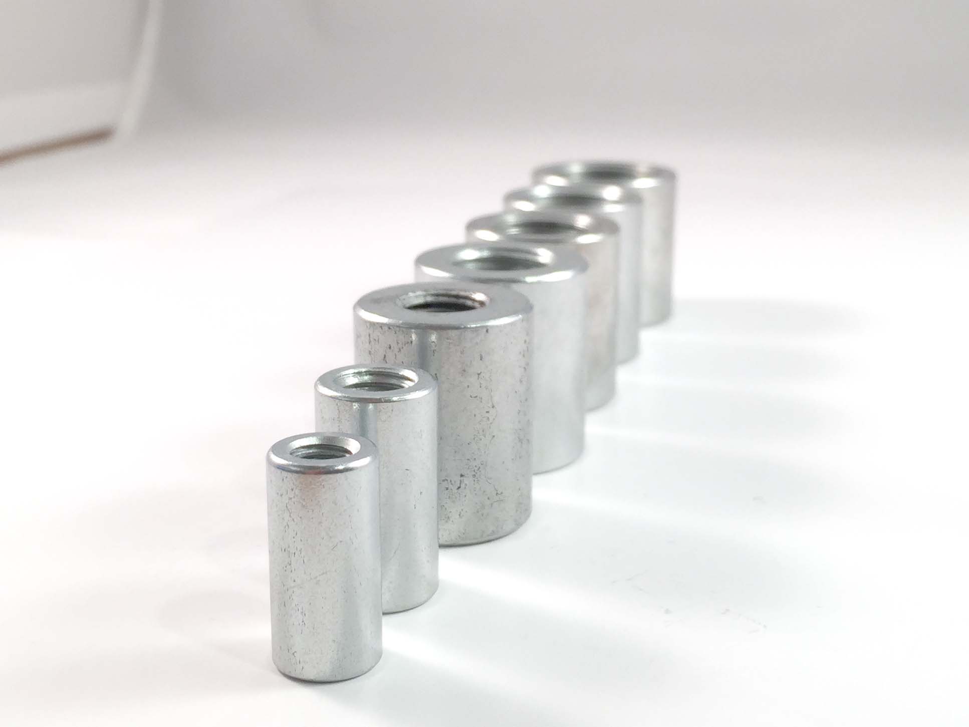 Svejsestuds M6x1