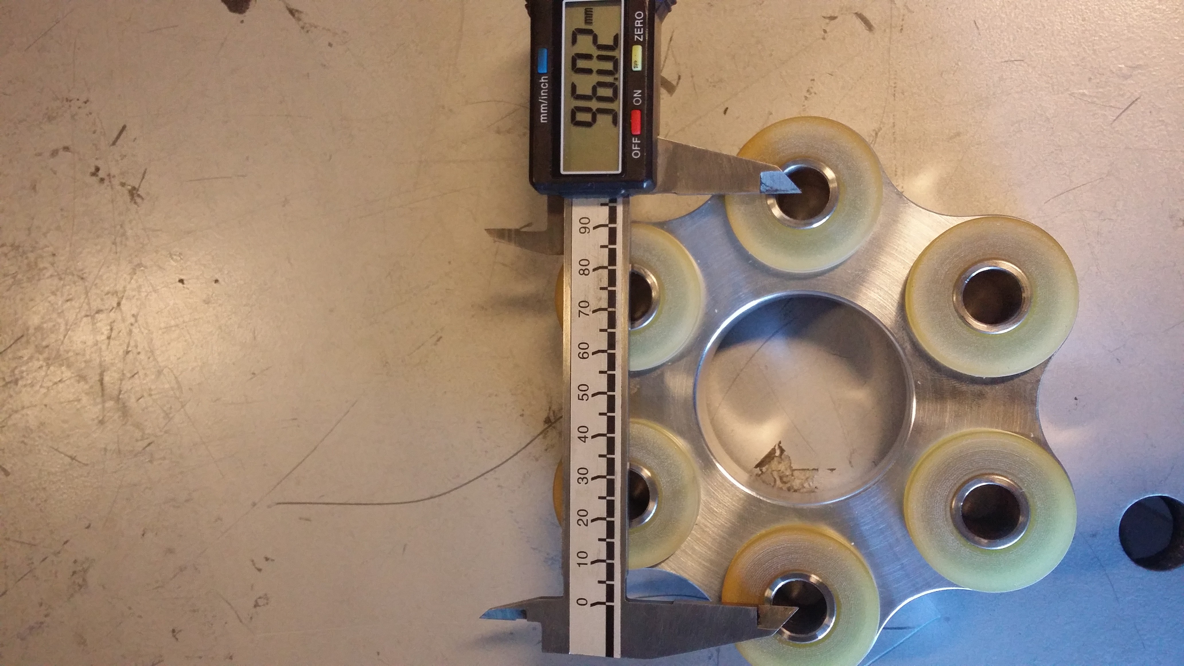 Hardydisk mellem