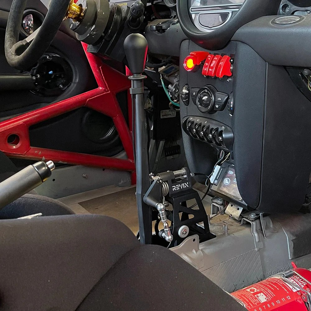 REVIN Kortskifter Mini R53 / R56 Bundmonteret