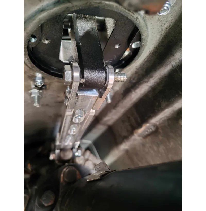 Gear Linkage Justerbar 160-220mm BMW SWAP E30 E36 E46 E92 E90 E82